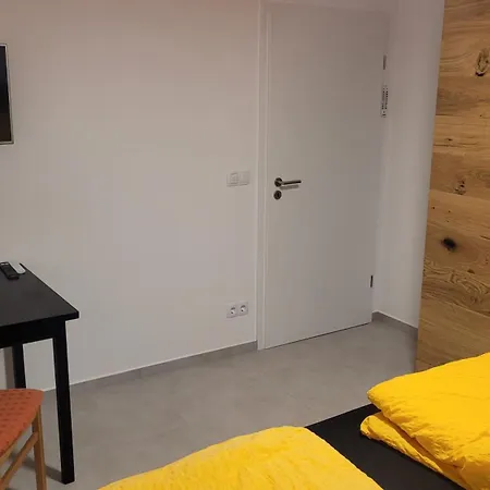 2 Apartment *